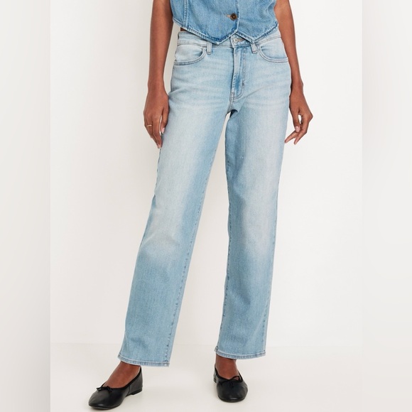 Women’s Old Navy High-Rise Wow Loose Light Wash Size 8 Jeans - Picture 3 of 14
